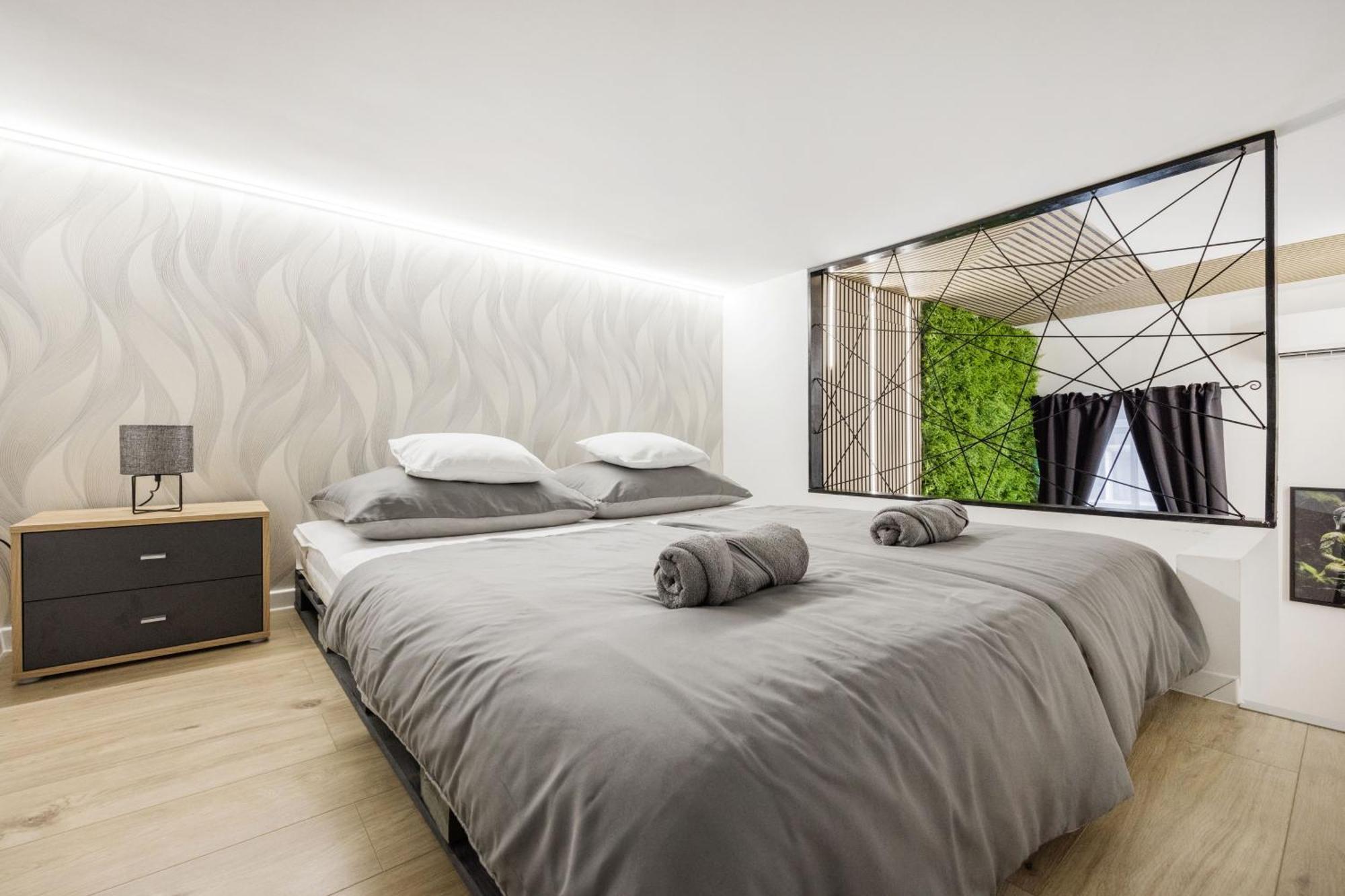 Modern Downtown Oasis Apartmán *