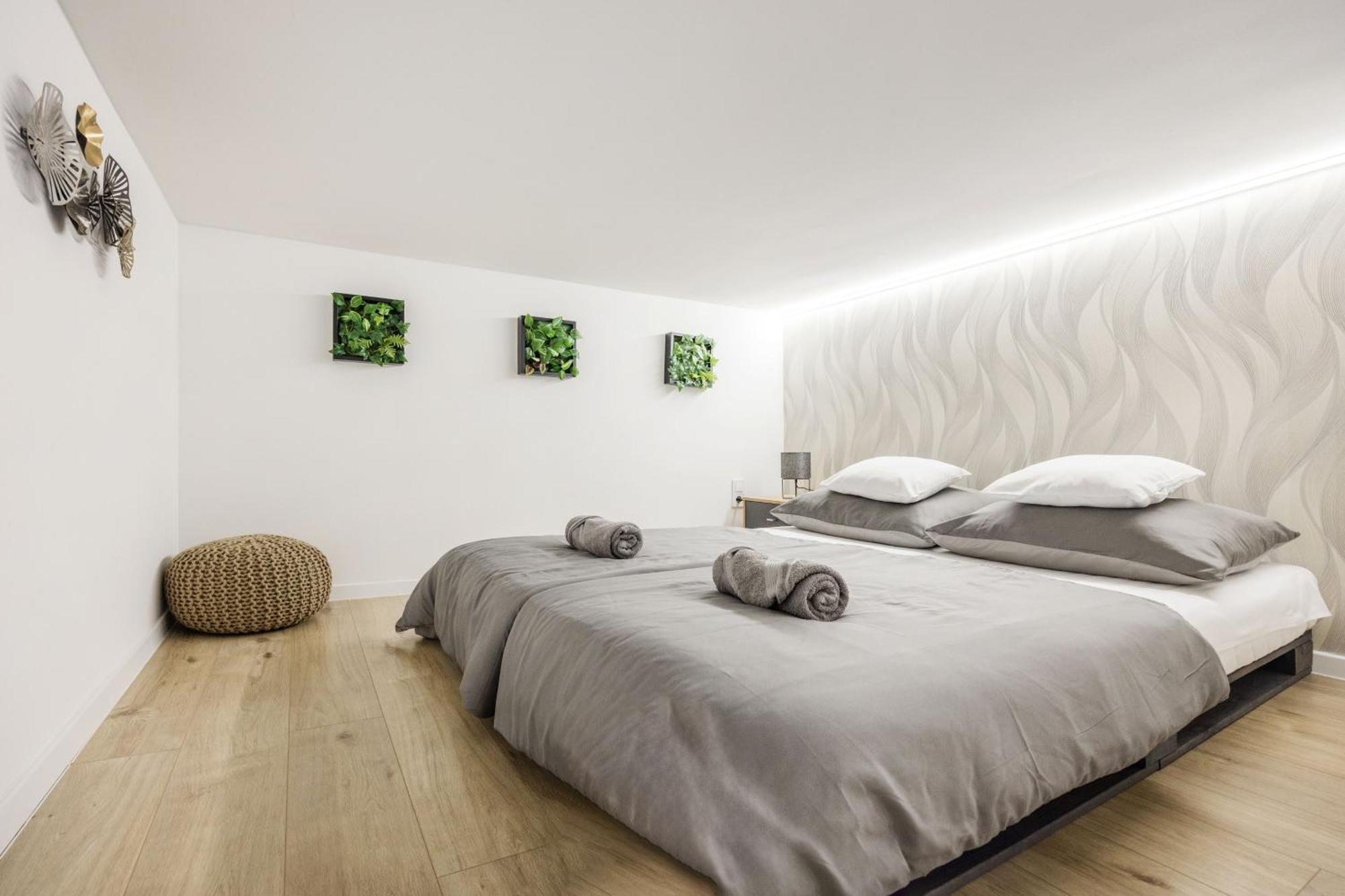 Apartmán Modern Downtown Oasis *
